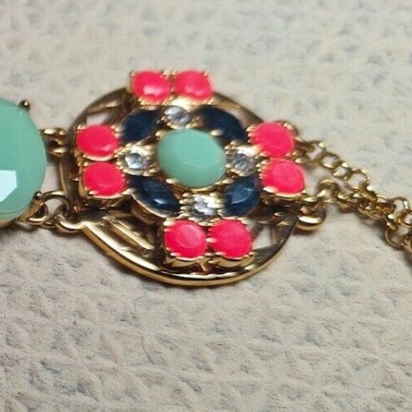 Banana Republic Floral Bracelet 7.5" & Earrings Jewelry Set - Picture 5 of 6